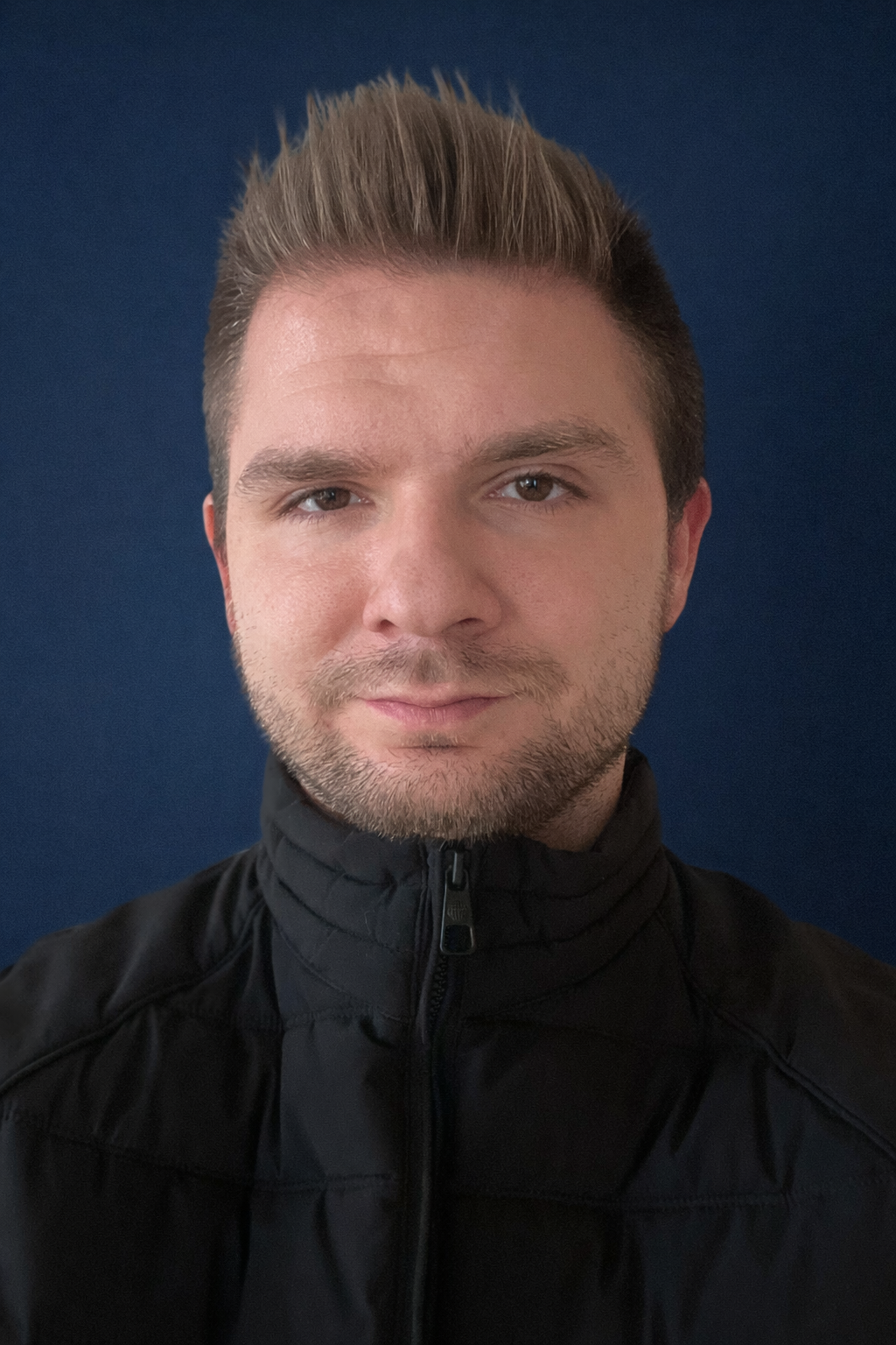 mariusz dzierzak granatowe